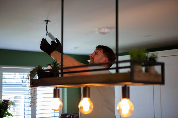 Best Emergency Electrical Repair  in Surfside, FL